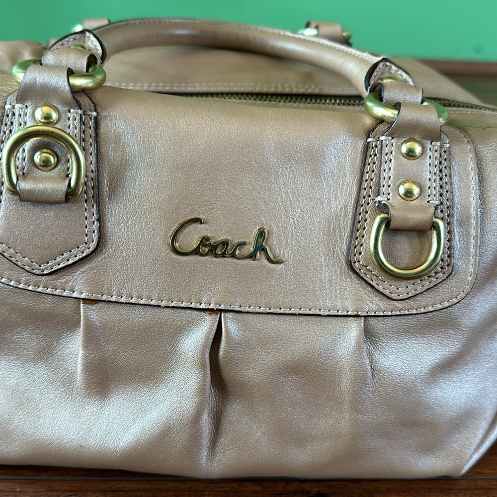 🟠🟠Classic Coach Leather Satchel Handbag🟠🟠 - Picture 3 of 13